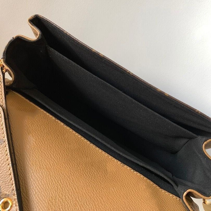 All-match Shoulder L Square Bag